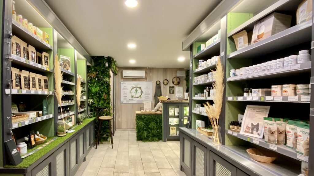 Intérieur Boutique CBD Mon Petit Herbier Aix-en-Provence